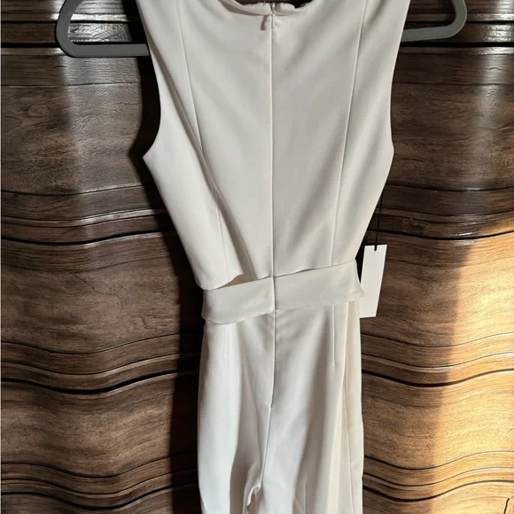 JAYGODFREY White Tie-Front Jumpsuit - Picture 5 of 7